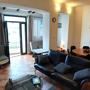 apartment-vuzar.in-istria.net/